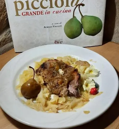 Tenuta La Scure La Cappella בית נופש